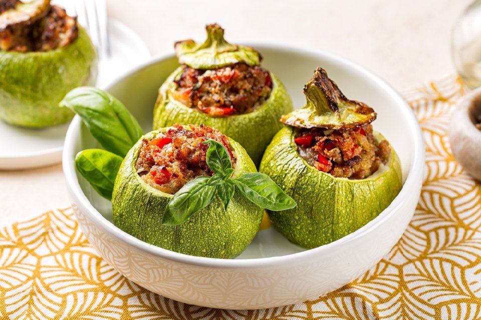 secondo piatto di zucchine tonde ripiene